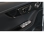 Omoda 5 EV Premium 61 kWh Bloodstone Red Carbon Crystal black roof