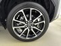 Toyota Yaris Cross 1.5 Hybrid GR Sport | Apple Carplay / Android Auto | Dodehoek detectie | Head-up display | Stoelverwarming | Leder/alcantara | Parkeersensoren voor/achter | Adaptive Cruise | Keyless | 18 inch