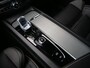 Volvo XC60 2.0 T8 455 Pk Plug-in hybrid AWD Plus Dark Pano-dak / Adaptive Cruise / Winterpakket / Harman Kardon