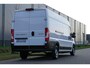 Peugeot Boxer 2.2 BlueHDi 180 L4H2 3.5t 180 pk |Automaat |Adaptive Cruise |Digitaal dashboard en groot scherm |Climate control |EURO6 |Topstaat |Betimmering