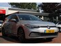 Volkswagen Golf Variant 1.0 eTSI Aut. *Life* | Trekhaak | Carplay | Adaptive Cruise & Climate Control | Massage Stoelen | PDC | Navigatie | Privacy | Bluetooth |