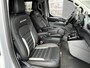 Ford Transit Custom 320 2.5 PHEV L2H1 Grey Platinum Dubbele Cabine 233pk Aut / 5 Pers. / 2250kg Trekgewicht / 1100kg Laadvermogen / Vol. Leder / Glaslookpanelen / Privacy Glass / Adapt. Cruise control!