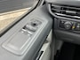 Ford Transit Custom 320 2.5 PHEV L2H1 Grey Platinum Dubbele Cabine 233pk Aut / 5 Pers. / 2250kg Trekgewicht / 1100kg Laadvermogen / Vol. Leder / Glaslookpanelen / Privacy Glass / Adapt. Cruise control!