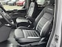 Ford Transit Custom 320 2.5 PHEV L2H1 Grey Platinum Dubbele Cabine 233pk Aut / 5 Pers. / 2250kg Trekgewicht / 1100kg Laadvermogen / Vol. Leder / Glaslookpanelen / Privacy Glass / Adapt. Cruise control!