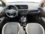 Hyundai i10 Comfort Smart 1.0 MPI 67pk | 15'' BI-COLOR LM-VELGEN | APPLE CARPLAY / ANDROID AUTO | CAMERA | NAVI | CRUISE CONTROL | AIRCO |