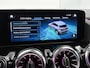 Mercedes-Benz EQA 250 Luxury 67 kWh | Panoramadak | Trekhaak | Sfeerverlichting | Dode Hoek Ass | Keyless Go | Stoelverwarming | Inclusief 24 maanden Mercedes-Benz Certified garantie voor Europa.