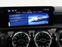 Mercedes-Benz A-klasse 180 Business Solution AMG | Night | Panoramaschuifdak | Premium Plus | Head-Up | MULTIBEAM LED | Dodehoekassistent | 19 inch AMG-velgen |