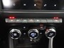 Renault Captur 1.3 TCe 140 Intens | Trekhaak | Stoel/Stuurverwarming | Parkeercamera | Navigatie  | Climate Control | Cruise Control  |