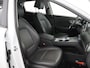 Hyundai Kona Electric EV Limited 64 kWh | SOH 95% | Trekhaak | Leder | Navigatie | Stoelverwarming voor + achter | HUD | Parkeercamera | DAB | Apple Carplay/Android Auto | Cruise Control Adaptief | KRELL Audio |