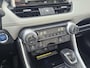 Toyota RAV4 2.5 Hybrid AWD Bi-Tone 220 pk | Trekhaak | Leder | Schuif-kanteldak | JBL geluid | Stoelverwarming | Camera etc.