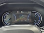 Toyota RAV4 2.5 Hybrid AWD Bi-Tone 220 pk | Trekhaak | Leder | Schuif-kanteldak | JBL geluid | Stoelverwarming | Camera etc.