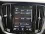 Volvo V60 2.0 T6 Recharge AWD R-Design | Panoramadak | Contourstoelen | HUD | Navigatie | Stoelverwarming | Camera | DAB | Apple CarPlay/Android Auto | Adaptieve Cruise Control | Harman/Kardon | Ele.verstelbare stoel + geheugen |