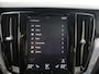 Volvo V60 2.0 T6 Recharge AWD R-Design | Panoramadak | Contourstoelen | HUD | Navigatie | Stoelverwarming | Camera | DAB | Apple CarPlay/Android Auto | Adaptieve Cruise Control | Harman/Kardon | Ele.verstelbare stoel + geheugen |