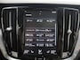Volvo V60 2.0 T6 Recharge AWD R-Design | Panoramadak | Contourstoelen | HUD | Navigatie | Stoelverwarming | Camera | DAB | Apple CarPlay/Android Auto | Adaptieve Cruise Control | Harman/Kardon | Ele.verstelbare stoel + geheugen |