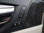 Volvo XC60 2.0 T8 Twin Engine AWD Inscription | SOH 75,2% | Panoramadak | Luchtvering | Elek. Trekhaak | Cruise Control Adaptief | Harman Kardon | Elek. Achterklep | Apple Carplay/Android Auto |