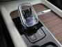Volvo XC60 2.0 T8 Twin Engine AWD Inscription | SOH 75,2% | Panoramadak | Luchtvering | Elek. Trekhaak | Cruise Control Adaptief | Harman Kardon | Elek. Achterklep | Apple Carplay/Android Auto |