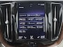Volvo XC60 2.0 T8 Twin Engine AWD Inscription | SOH 75,2% | Panoramadak | Luchtvering | Elek. Trekhaak | Cruise Control Adaptief | Harman Kardon | Elek. Achterklep | Apple Carplay/Android Auto |