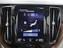 Volvo XC60 2.0 T8 Twin Engine AWD Inscription | SOH 75,2% | Panoramadak | Luchtvering | Elek. Trekhaak | Cruise Control Adaptief | Harman Kardon | Elek. Achterklep | Apple Carplay/Android Auto |