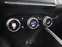 Renault Captur 1.3 TCe 155 Initiale Paris | Panoramadak | Lederen Interieur | Navigatie | 360° Camera | DAB | Apple Carplay/Android Auto | Stoelverwarming | Cruise Control Adaptief | Bose | Keyless Entry/Go |