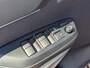 Toyota Yaris Cross 1.5 Hybrid 115 Active COMFORT PACK THUISKOMER STOEL- STUUR- EN VOORRUITVERWARMING PDC V+A BLINDSPOT