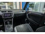Volkswagen Tiguan Allspace 1.5 TSI R-Line Business+ 7p. | Trekhaak uitklapbaar elektrisch | Elektrisch panoramadak | adaptief Cruise control | Achteruitrijcamera | Apple Carplay/Android Auto | Aanhanger assistent | stoel/stuurverwarming | Aanhanger assistent | Achteruitrijcamera | Apple Carplay/Android Auto|telefoonintegratie premium