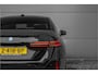 BMW 5-Serie 530e M-Sport Pro Pano Iconic Glow H/K Camera 20"