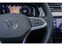 Volkswagen Passat Variant 1.4 TSI PHEV GTE Business | Trekhaak Uitklapbaar elek. | Elektrisch panoramadak | Adaptief Cruise control | Elektrisch verstelbare Stoelen | Head-up display | Stoel Massage | Stoel Verwarming | 360 Camera | Achteruitrijcamera | Parkeersensor voor/achter | | Achteruitrijcamera | Apple Carplay/Android Auto|telefoonintegratie premium | Cruise control adaptief