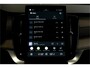 Volvo XC90 2.0 T8 AWD 335kW/456pk Aut8 Recharge Ultra Dark 7P LUCHTVERING + BOWERS&WILKINS + EL. TREKHAAK + PANORAMADAK + HEAD-UP + STOEL-&STUURVERWARMING + LEDEREN DASHBOARD + 360 CAMERA + STOELVENTILATIE + ACHTERBANKVERWARMING + 21" LM-VELGEN!!