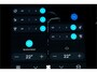 Volvo XC90 2.0 T8 AWD 335kW/456pk Aut8 Recharge Ultra Dark 7P LUCHTVERING + BOWERS&WILKINS + EL. TREKHAAK + PANORAMADAK + HEAD-UP + STOEL-&STUURVERWARMING + LEDEREN DASHBOARD + 360 CAMERA + STOELVENTILATIE + ACHTERBANKVERWARMING + 21" LM-VELGEN!!