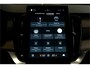 Volvo XC90 2.0 T8 AWD 335kW/456pk Aut8 Recharge Ultra Dark 7P LUCHTVERING + BOWERS&WILKINS + EL. TREKHAAK + PANORAMADAK + HEAD-UP + STOEL-&STUURVERWARMING + LEDEREN DASHBOARD + 360 CAMERA + STOELVENTILATIE + ACHTERBANKVERWARMING + 21" LM-VELGEN!!