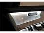 Volvo XC90 2.0 T8 AWD 335kW/456pk Aut8 Recharge Ultra Dark 7P LUCHTVERING + BOWERS&WILKINS + EL. TREKHAAK + PANORAMADAK + HEAD-UP + STOEL-&STUURVERWARMING + LEDEREN DASHBOARD + 360 CAMERA + STOELVENTILATIE + ACHTERBANKVERWARMING + 21" LM-VELGEN!!