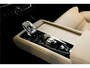 Volvo XC90 2.0 T8 AWD 335kW/456pk Aut8 Recharge Ultra Dark 7P LUCHTVERING + BOWERS&WILKINS + EL. TREKHAAK + PANORAMADAK + HEAD-UP + STOEL-&STUURVERWARMING + LEDEREN DASHBOARD + 360 CAMERA + STOELVENTILATIE + ACHTERBANKVERWARMING + 21" LM-VELGEN!!