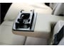 Volvo XC90 2.0 T8 AWD 335kW/456pk Aut8 Recharge Ultra Dark 7P LUCHTVERING + BOWERS&WILKINS + EL. TREKHAAK + PANORAMADAK + HEAD-UP + STOEL-&STUURVERWARMING + LEDEREN DASHBOARD + 360 CAMERA + STOELVENTILATIE + ACHTERBANKVERWARMING + 21" LM-VELGEN!!