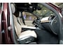 Volvo XC90 2.0 T8 AWD 335kW/456pk Aut8 Recharge Ultra Dark 7P LUCHTVERING + BOWERS&WILKINS + EL. TREKHAAK + PANORAMADAK + HEAD-UP + STOEL-&STUURVERWARMING + LEDEREN DASHBOARD + 360 CAMERA + STOELVENTILATIE + ACHTERBANKVERWARMING + 21" LM-VELGEN!!