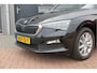 Skoda Scala 1.0 TSI 110pk H6 Sport Business. Panoramadak , Led, Stoelverwarming, Achteruitrijcamera , PDC , Carplay , (navigatie via carplay) DAB+