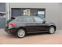 Skoda Scala 1.0 TSI 110pk H6 Sport Business. Panoramadak , Led, Stoelverwarming, Achteruitrijcamera , PDC , Carplay , (navigatie via carplay) DAB+