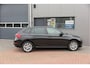 Skoda Scala 1.0 TSI 110pk H6 Sport Business. Panoramadak , Led, Stoelverwarming, Achteruitrijcamera , PDC , Carplay , (navigatie via carplay) DAB+