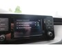 Skoda Scala 1.0 TSI 110pk H6 Sport Business. Panoramadak , Led, Stoelverwarming, Achteruitrijcamera , PDC , Carplay , (navigatie via carplay) DAB+