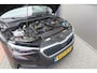 Skoda Scala 1.0 TSI 110pk H6 Sport Business. Panoramadak , Led, Stoelverwarming, Achteruitrijcamera , PDC , Carplay , (navigatie via carplay) DAB+