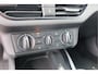 Skoda Scala 1.0 TSI 110pk H6 Sport Business. Panoramadak , Led, Stoelverwarming, Achteruitrijcamera , PDC , Carplay , (navigatie via carplay) DAB+