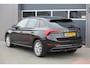 Skoda Scala 1.0 TSI 110pk H6 Sport Business. Panoramadak , Led, Stoelverwarming, Achteruitrijcamera , PDC , Carplay , (navigatie via carplay) DAB+