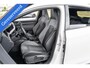 Volkswagen Golf 1.5 eTSI 3 x R-Line Pano Dsg Headup