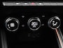 Renault Clio 1.0 TCe Intens | Cruise control | Climate control | Achteruitrijcamera | Lichtmetalen velgen 17'' | Apple carplay / Android auto |