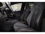 Volkswagen Golf 1.5 eTSI R-Line PANO/CAM/CARPLAY/KEYLES/IQ/ACC/DCC/VOL