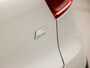 Volvo XC40 1.5 T5 Recharge Inscription 262Pk Automaat (PANORAMADAK, APPLE CARPLAY, MEMORY SEAT, ZWART HEMEL, CAMERA, LEDER, SPORTSTOELEN, ELEK ACHTERKLEP, NIEUWSTAAT)