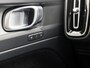 Volvo XC40 1.5 T5 Recharge Inscription 262Pk Automaat (PANORAMADAK, APPLE CARPLAY, MEMORY SEAT, ZWART HEMEL, CAMERA, LEDER, SPORTSTOELEN, ELEK ACHTERKLEP, NIEUWSTAAT)