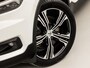 Volvo XC40 1.5 T5 Recharge Inscription 262Pk Automaat (PANORAMADAK, APPLE CARPLAY, MEMORY SEAT, ZWART HEMEL, CAMERA, LEDER, SPORTSTOELEN, ELEK ACHTERKLEP, NIEUWSTAAT)