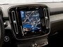 Volvo XC40 1.5 T5 Recharge Inscription 262Pk Automaat (PANORAMADAK, APPLE CARPLAY, MEMORY SEAT, ZWART HEMEL, CAMERA, LEDER, SPORTSTOELEN, ELEK ACHTERKLEP, NIEUWSTAAT)