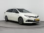 Toyota Auris Touring Sports 1.8 Hybrid Black Edition | Navigatie | Climate control | Trekhaak | Achteruitrijcamera | Spiegels elektrisch verstel/inklapbaar |