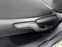 Toyota Auris Touring Sports 1.8 Hybrid Black Edition | Navigatie | Climate control | Trekhaak | Achteruitrijcamera | Spiegels elektrisch verstel/inklapbaar |